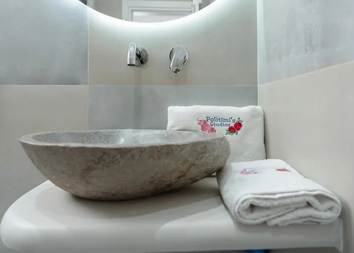 Politimis N2 Апартаменты *